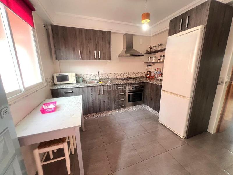 Foto 54015ae2-9a13-47b4-a59b-6d45010d19a3. Reihenhaus mit parking pool in Los Boliches Fuengirola