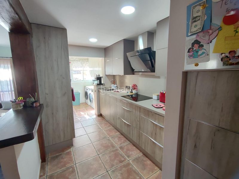 Foto 34c32f68-b86f-403a-8e85-ce07276e656a. Casa adossada amb aparcament piscina a Los Ríos Mijas