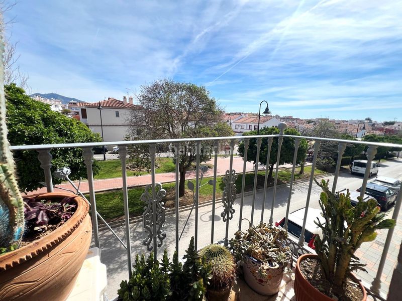 Foto 87f2de9c-8a4d-4800-92e0-8a95d5b550f1. Casa adossada amb aparcament piscina a Los Ríos Mijas