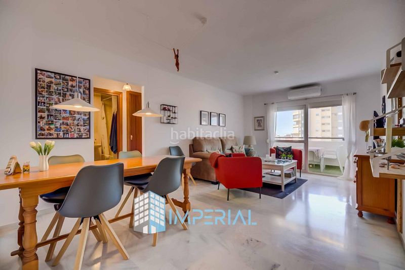 Foto 1b801237-2b45-42b0-874c-01b681dc2efa. Apartament amb piscina a Centro ciudad Fuengirola