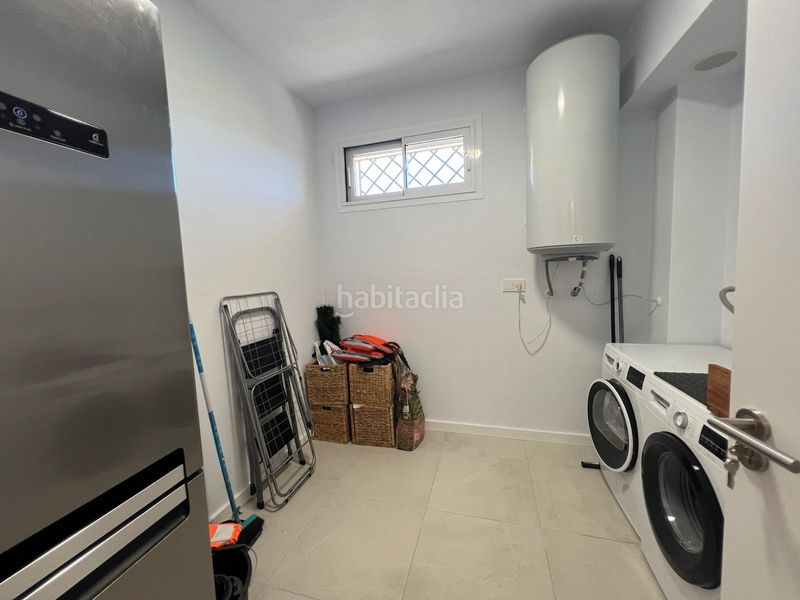 Foto b04769fa-4832-4d54-8950-bbae74fc02ec. Casa adossada amb aparcament piscina a La Mairena Ojén