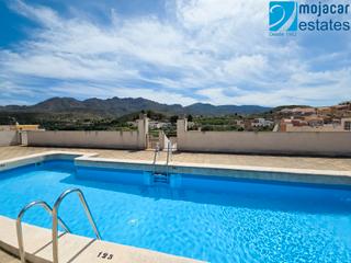 Etagenwohnung in Calle los laureles 30. Apartamento en planta baja de 2 dormitorios y 2 baños en venta e