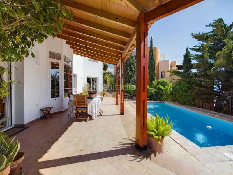 Foto 9b04447a-e218-4825-b23b-3ca6a97eb0e9. Chalet en calle alondra 8 sensacional chalet y anexo independiente en venta , almería, andalucía con impresionantes vistas de las montaña en Mojácar