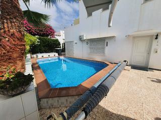 Xalet a Calle picasso 10. 3 apartamentos independientes y totalmente amueblados, dentro de