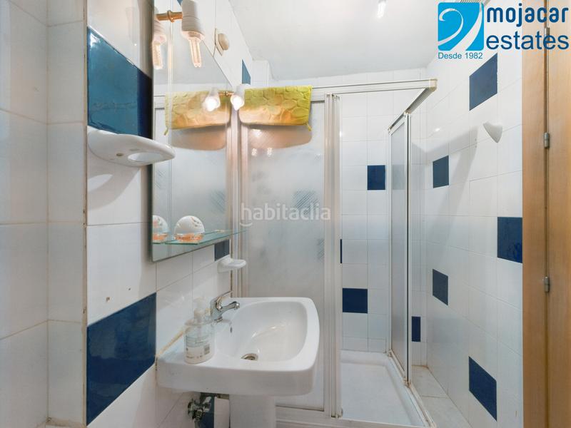 Foto 110c61b7-66e6-424c-9f37-61fc0440f562. Casa adosada en calle alegría 20 casa adosada de 5 dormitorios en venta playa, almería, andalucía - cerca de la playa con jardín privado, vistas al mar en Mojácar