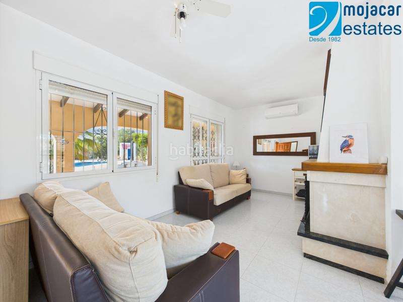 Foto 7cf6c086-2f3d-4dc6-b120-75723e08fa8a. Chalet en camino el navajo 51 villa independiente en venta en turre, almería, con casa de invitados independiente, piscina y vistas a la montaña en Mojácar