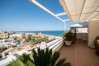 Appartement à Calle jesús de perceval 23. Apartamento de 2 dormitorios y 1 baño con vistas panorámicas al