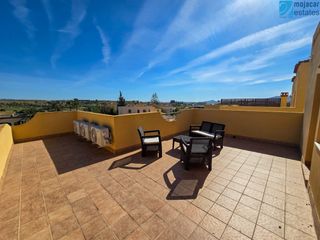 Apartamento  Calle los olivos. Amplio dúplex de 2-3 dormitorios en venta con azotea y vistas de