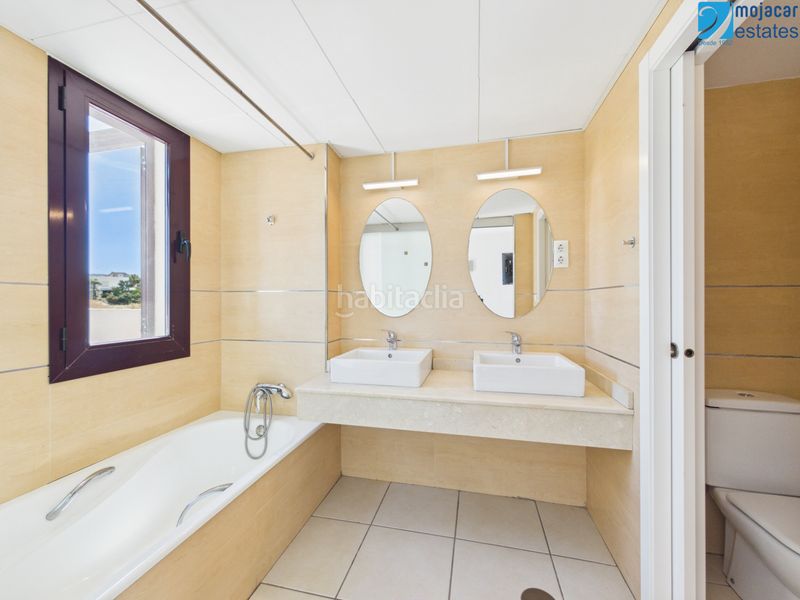 Foto 4dab6888-f721-48f4-b456-026e2bc32c05. Casa adossada a calle avicena 4 a Mojácar playa - las ventanicas - la paratá Mojácar