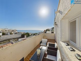 Chalet  Calle callejón de la mora 1. Atractiva casa en venta con vistas al mar y a la montaña cerca d