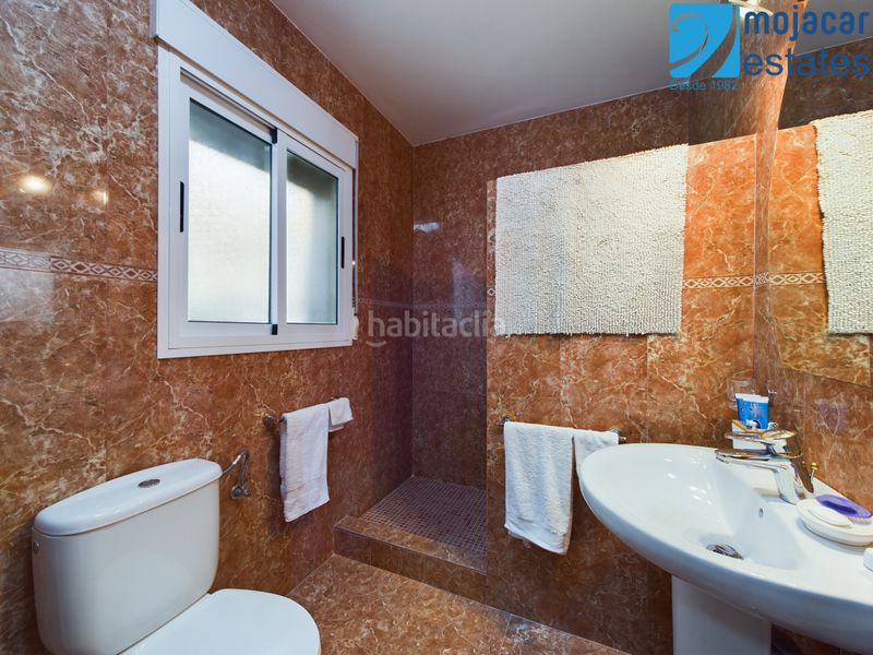Foto 53d92d19-2af9-4f9b-855d-555e1e5a2840. Xalet amb calefacció aparcament piscina a Mojácar playa - las ventanicas - la paratá Mojácar