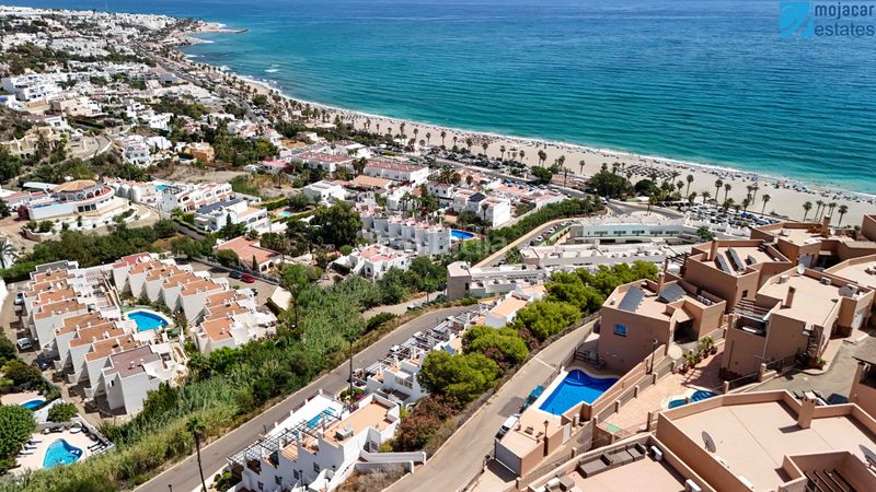 Foto 0a1cc96e-bf74-4410-b557-972f66659c1c. Xalet a calle melodía 64 a Mojácar playa - las ventanicas - la paratá Mojácar