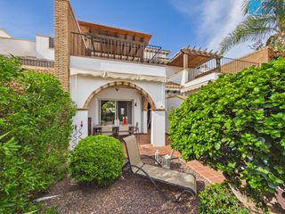 Semi detached house  Avenida la giralda 32