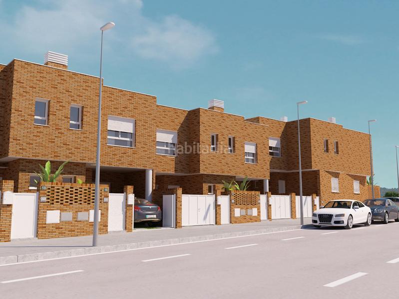 Foto 88389f41-cade-4cd7-9434-a6b1e4806789. Casa adossada a Piedras Redondas - Torrecárdenas Almería
