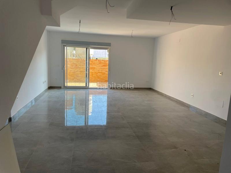 Foto a57defa4-9f6c-43ad-8150-7ff286453f07. Casa adossada a Piedras Redondas - Torrecárdenas Almería