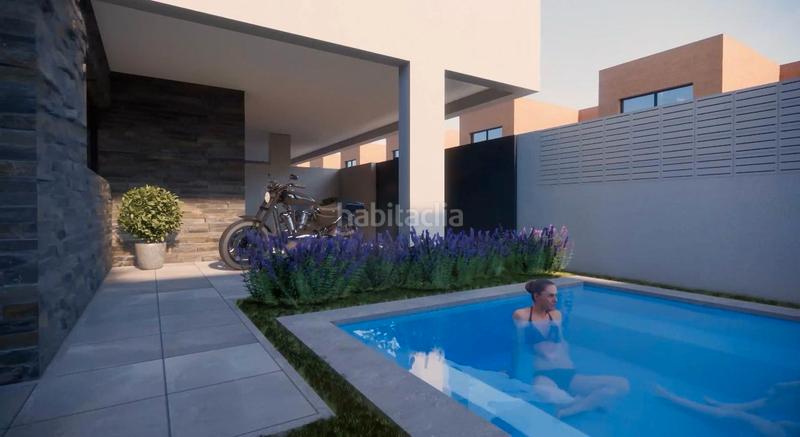 Foto 3bd1869c-7a79-4047-84f3-4c8f1839adcc. Casa pareada en calle antonio gramsci 9 garden vv4 esq en Huércal de Almería