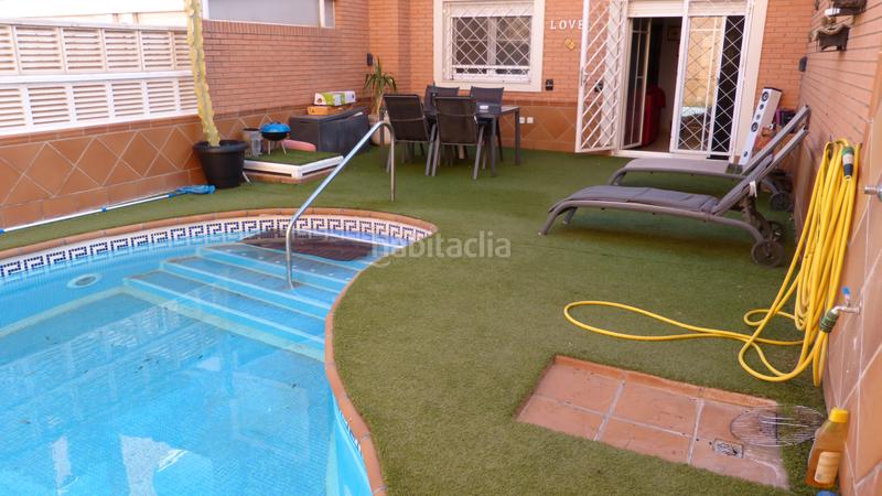 Foto 7e0a57ba-44aa-4893-8620-196d511cbb23. Semi detached house with fireplace parking pool in Almería