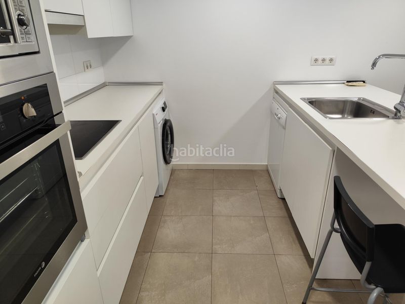 Foto 48e2395d-7351-40a5-8f1b-86b88ef51c89. Location appartement dans paseo de Almería 41 dans Centro Almería