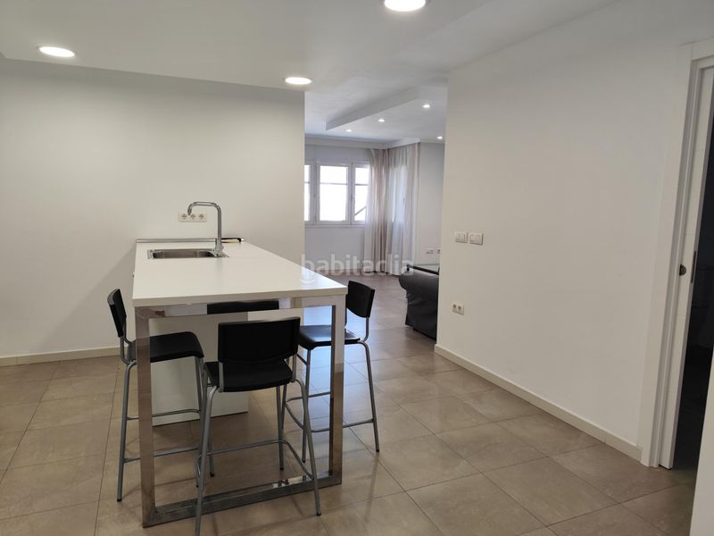 Foto 6b49c735-b136-4025-8e97-27ee78adbb90. Location appartement dans paseo de Almería 41 dans Centro Almería