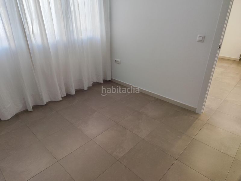 Foto 9ab2862d-5d1a-4fea-a886-aa86b2186d4a. Location appartement dans paseo de Almería 41 dans Centro Almería