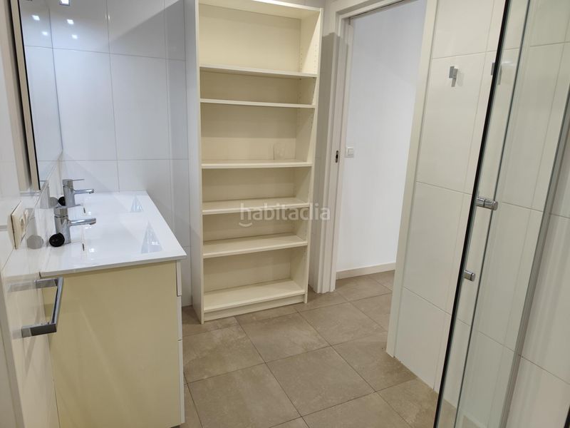 Foto fd5c53a2-73f8-42a5-88ab-a8ec16ede159. Location appartement dans paseo de Almería 41 dans Centro Almería