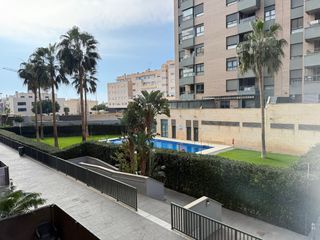 Pis  Calle pablo neruda 277. Piso de 2 dormitorios, plaza garaje y trastero