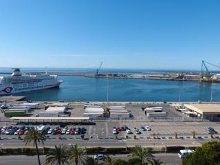 Lloguer Pis a Paseo de san luis 6d. Piso con vistas al mar