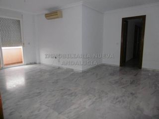 Miete Etagenwohnung in Los Molinos - Villa Blanca. Piso en alquiler