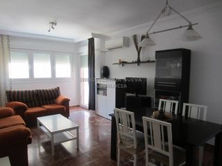 Rent Flat in Nueva Andalucía. Piso en alquiler