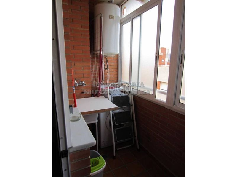 Foto df7c7f08-e046-4598-9ab3-309019167848. Pis amb calefacció aparcament a San Luis Almería