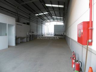Lloguer Nau industrial a Huércal de Almería. Nave industrial en alquiler