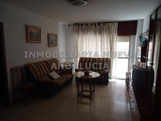 Rent Flat in Nueva Andalucía. Piso en alquiler