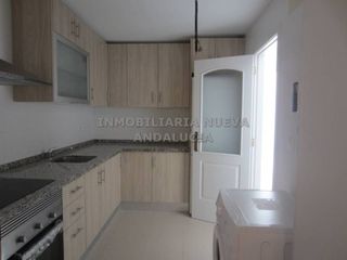 Affitto Appartamento in Retamar. Piso en alquiler