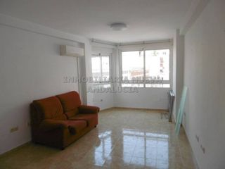 Location Appartement à Centro. Piso en alquiler en centro04001