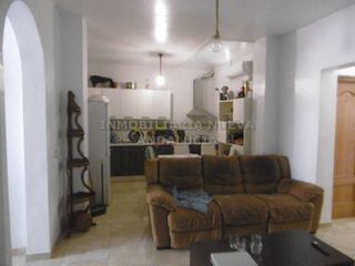 Rent House in Ciudad Jardín - Tagarete - El Zapillo. Casa en alquiler en ciudad jardíntagaretezapillo04007