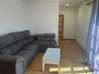 Rent Penthouse in Piedras Redondas - Torrecárdenas. Atico en alquiler en villablancatorrecárdenas