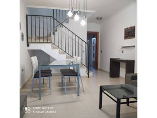 Miete Haus in Huércal de Almería. Unifamiliar adosada en alquiler