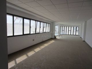 Affitto Ufficio in El Ingenio. Oficina en alquiler