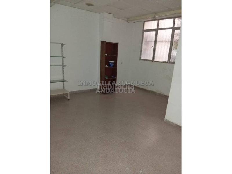 Foto 2a2a7bcb-b99e-4ff9-aac4-25f79cdcf087. Alquiler local comercial  en alquiler en Almería
