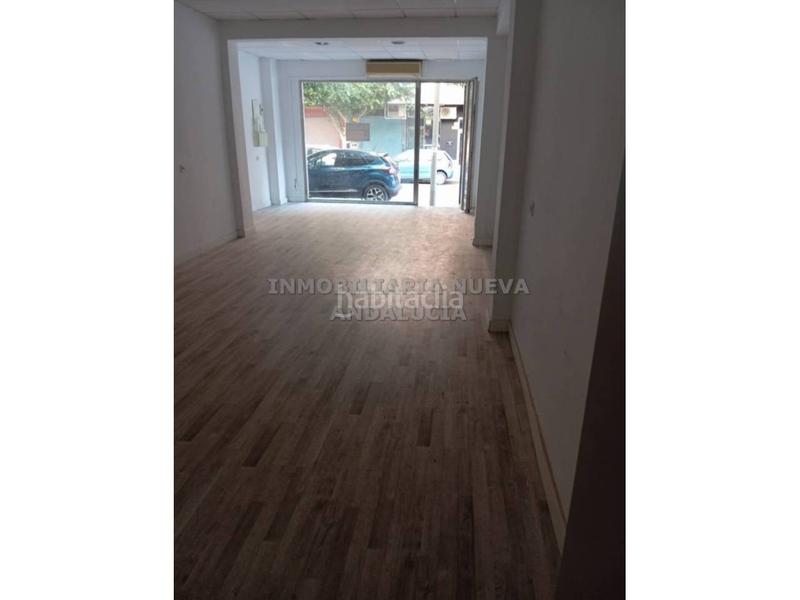 Foto e1956372-6604-4838-a7f4-5bc56bb62bca. Lloguer local comercial a Nueva Andalucía Almería