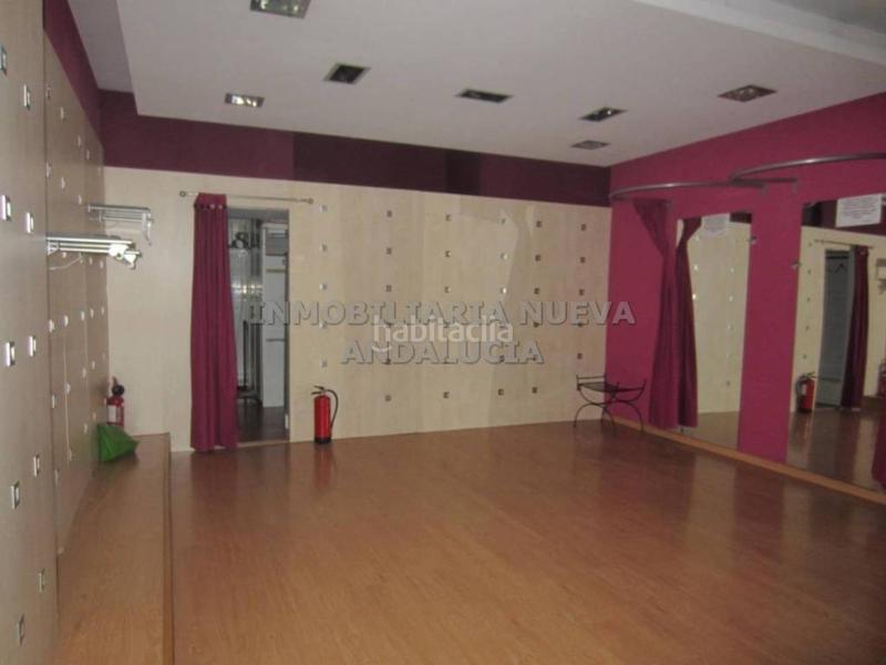 Foto 77c4901d-9b61-42e9-a371-90cd76023c68. Alquiler local comercial  en alquiler en Almería