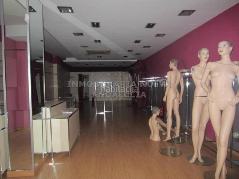 Foto de45c1f1-6d1f-400b-af43-1c7442ee63a6. Alquiler local comercial  en alquiler en Almería