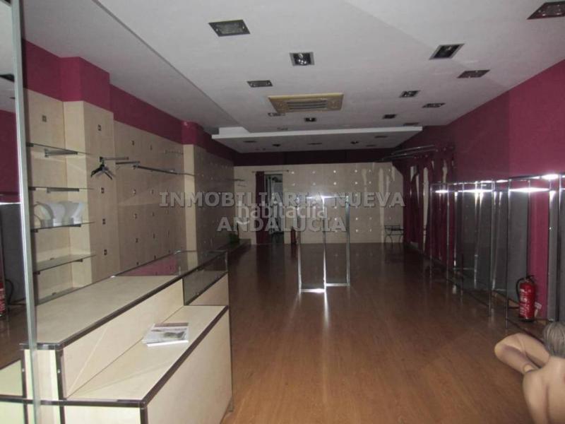 Foto c76c7204-48ff-4e67-aa49-03c63e9d1a07. Rent business premise in Oliveros - Altamira Almería