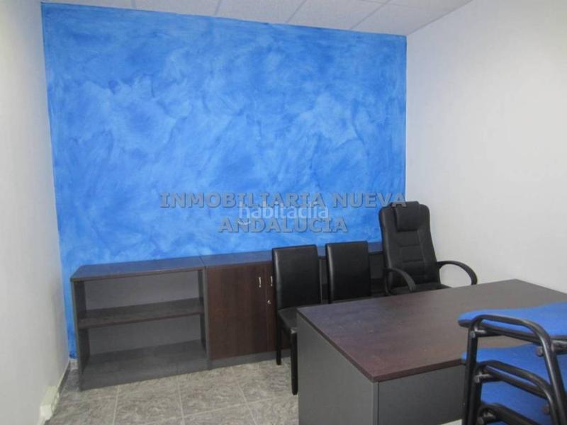 Foto 0fc66d44-5366-45a4-b53d-ec139b358aaa. Rent business premise in Barrio Alto - San Félix Almería