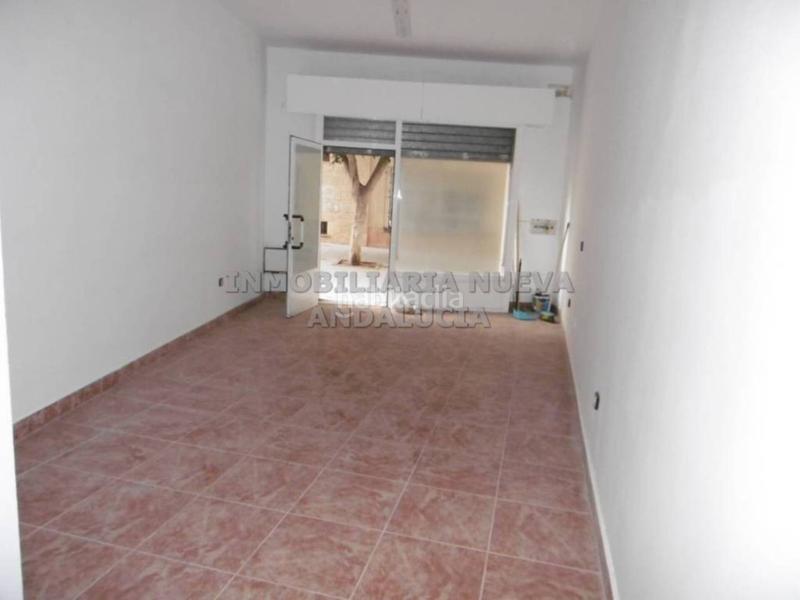 Foto 9491083c-7a0c-433d-b89b-b922d0ffd657. Alquiler local comercial  en alquiler en Almería