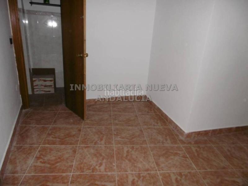 Foto 7ea7711d-0907-4f0f-91ba-66804f15f12e. Rent business premise in Plaza de Toros - Santa Rita Almería