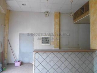 Lloguer Local Comercial a Huércal de Almería. Local comercial en alquiler
