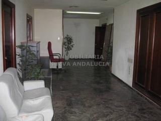 Lloguer Oficina a Centro. Oficina en alquiler