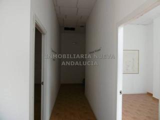 Alquiler Local Comercial en Barrio Alto - San Félix. Local comercial en alquiler