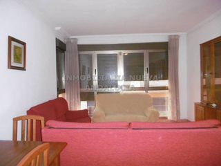 Rent Flat in Ciudad Jardín - Tagarete - El Zapillo. Piso en alquiler